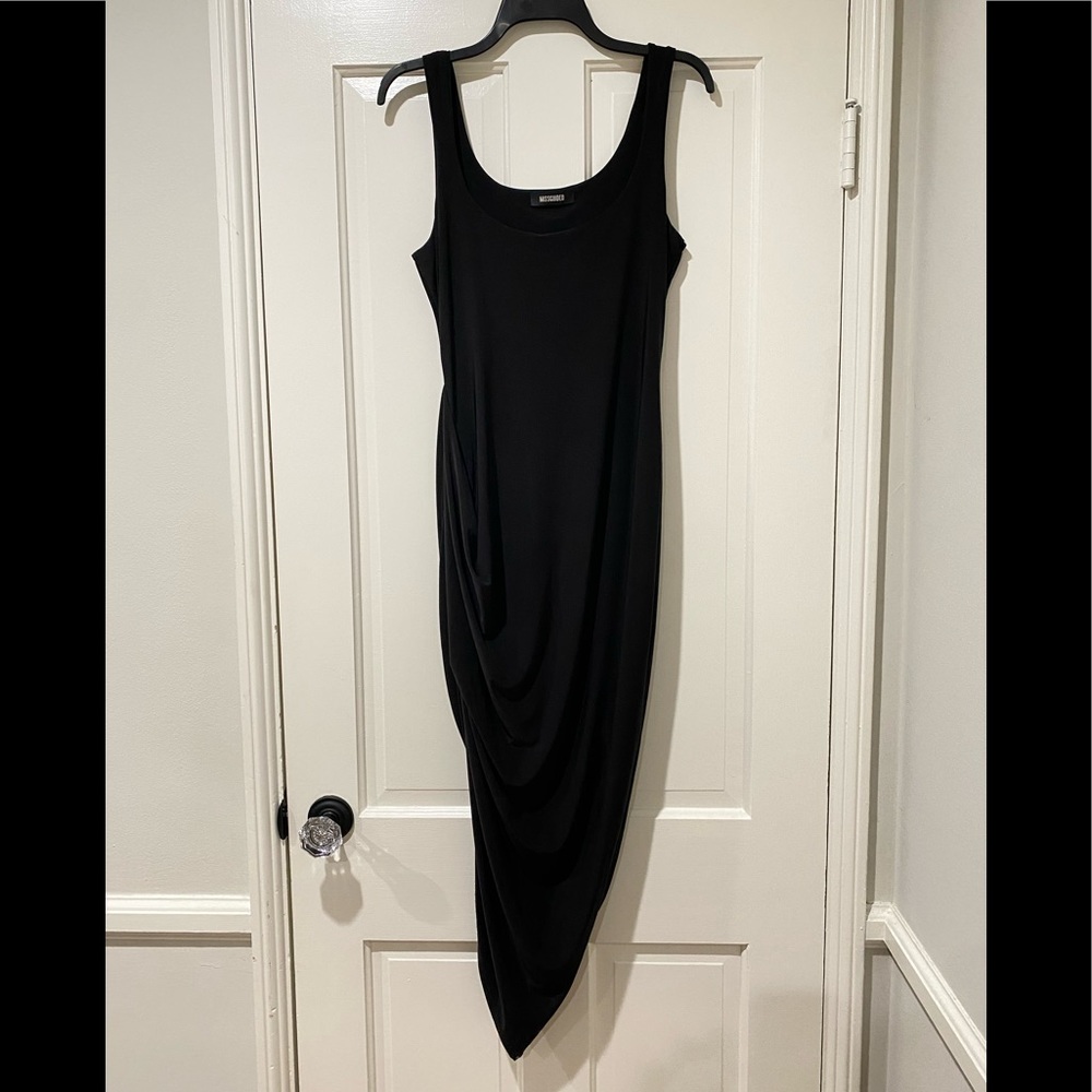 Misguided black side ruched asymmetrical midi dress L